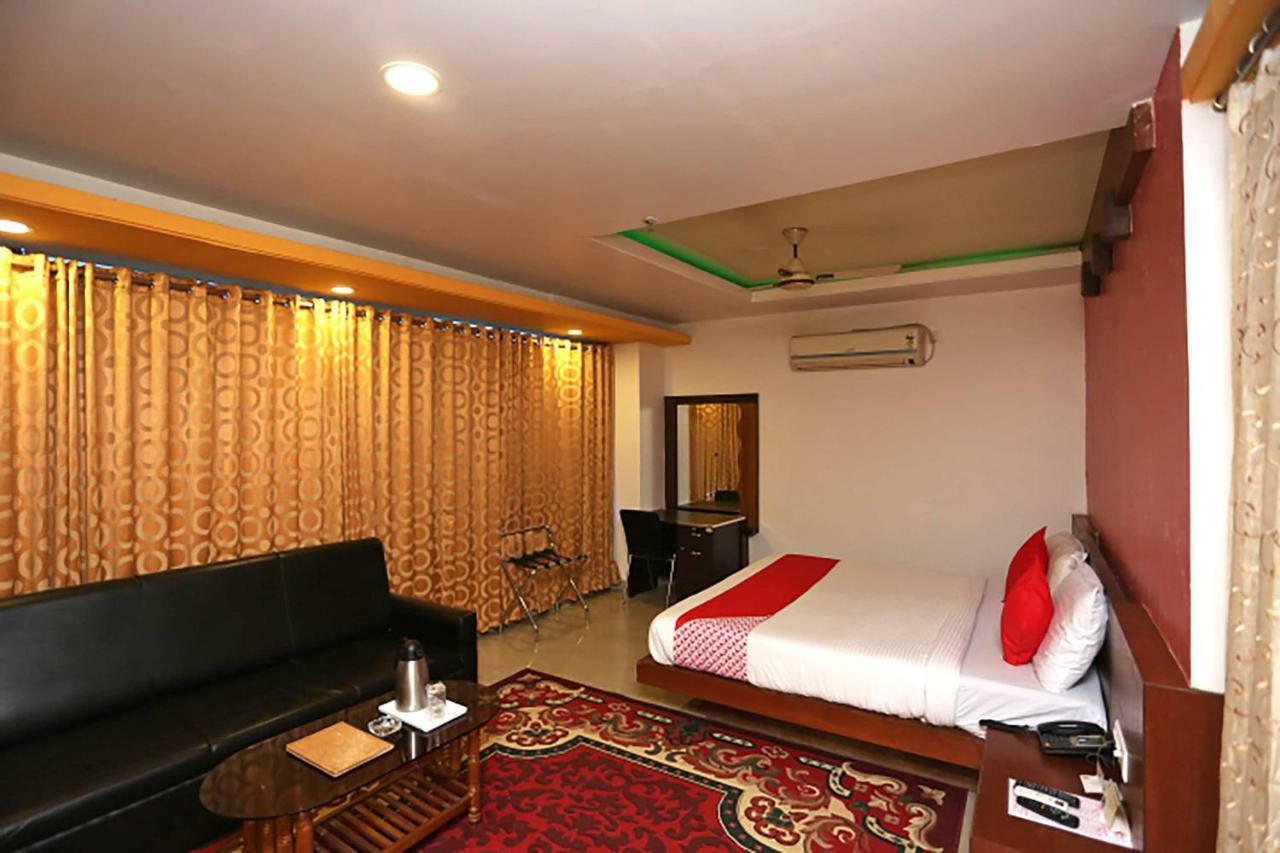 Oyo 38191 Dayal Residency Hotel Jajpur Luaran gambar